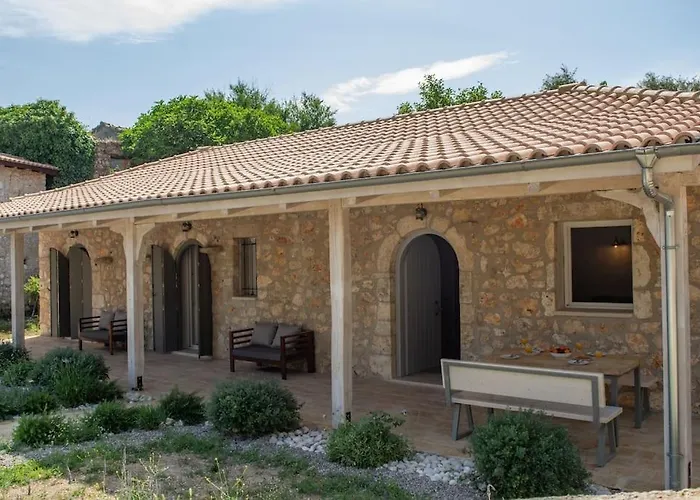 Avli - Tranquil Stonehouse In Lefkada * Alexandros