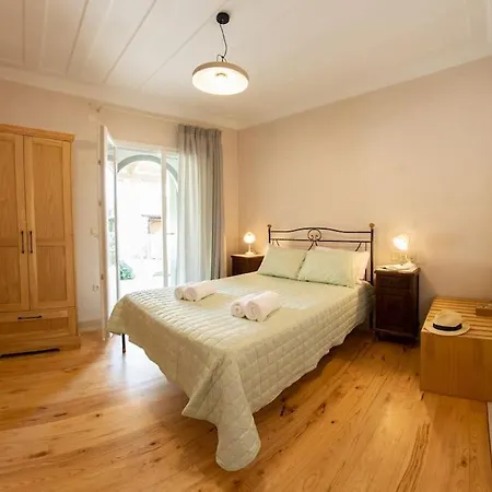 Avli - Tranquil Stonehouse In Lefkada Дом отдыха Александрос