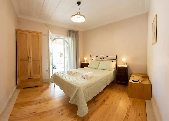 Avli - Tranquil Stonehouse In Lefkada Case de vacanță Alexandros